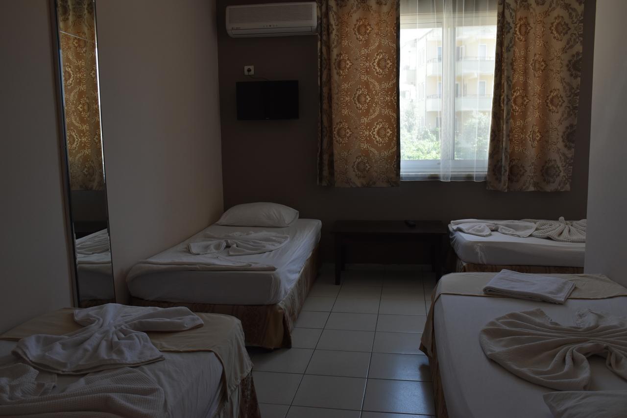Ozcan Pansiyon Marmaris Exterior photo